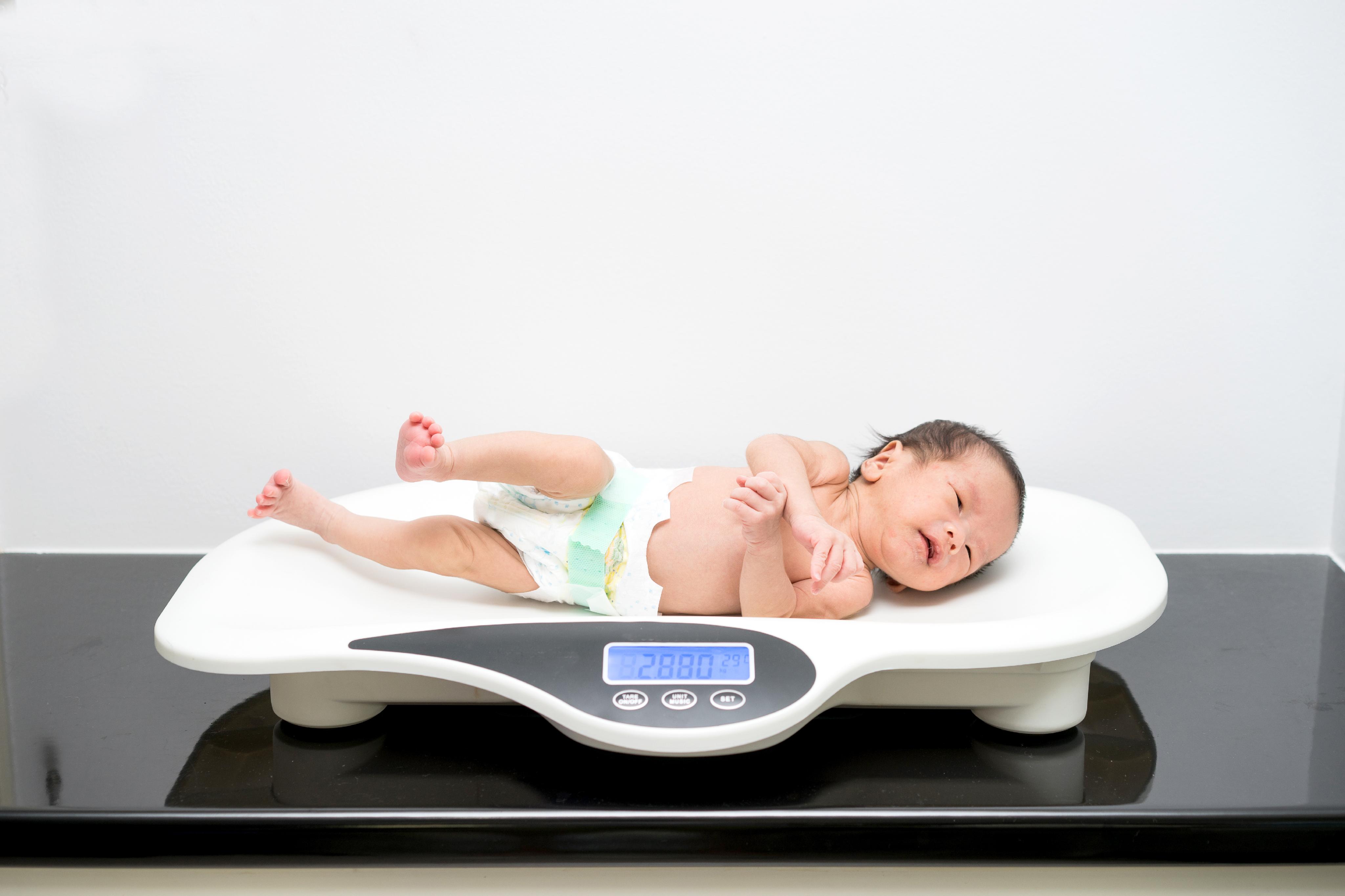 All you need to know about your newborn's birth weight