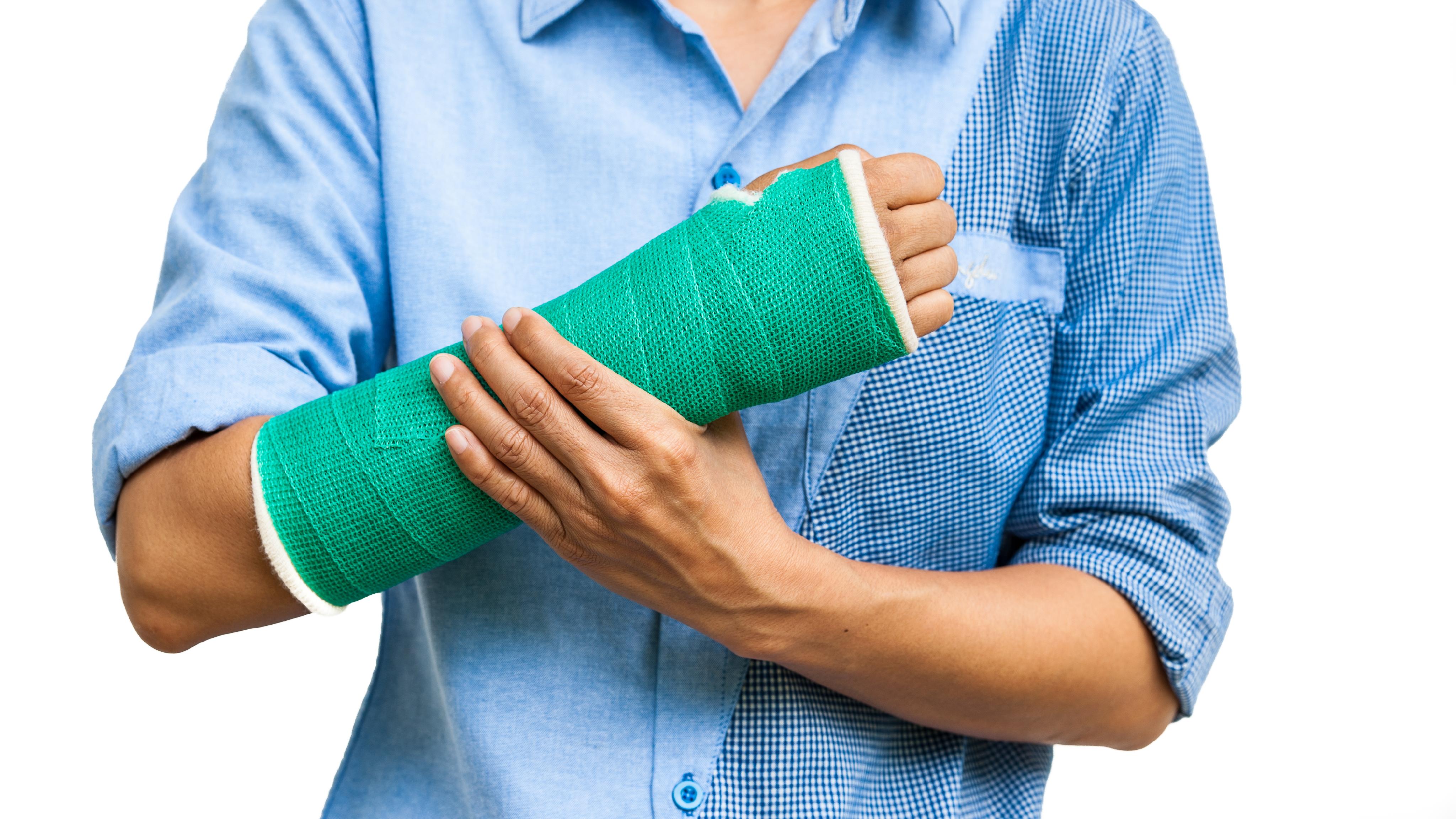 first aid for fractures and sprains