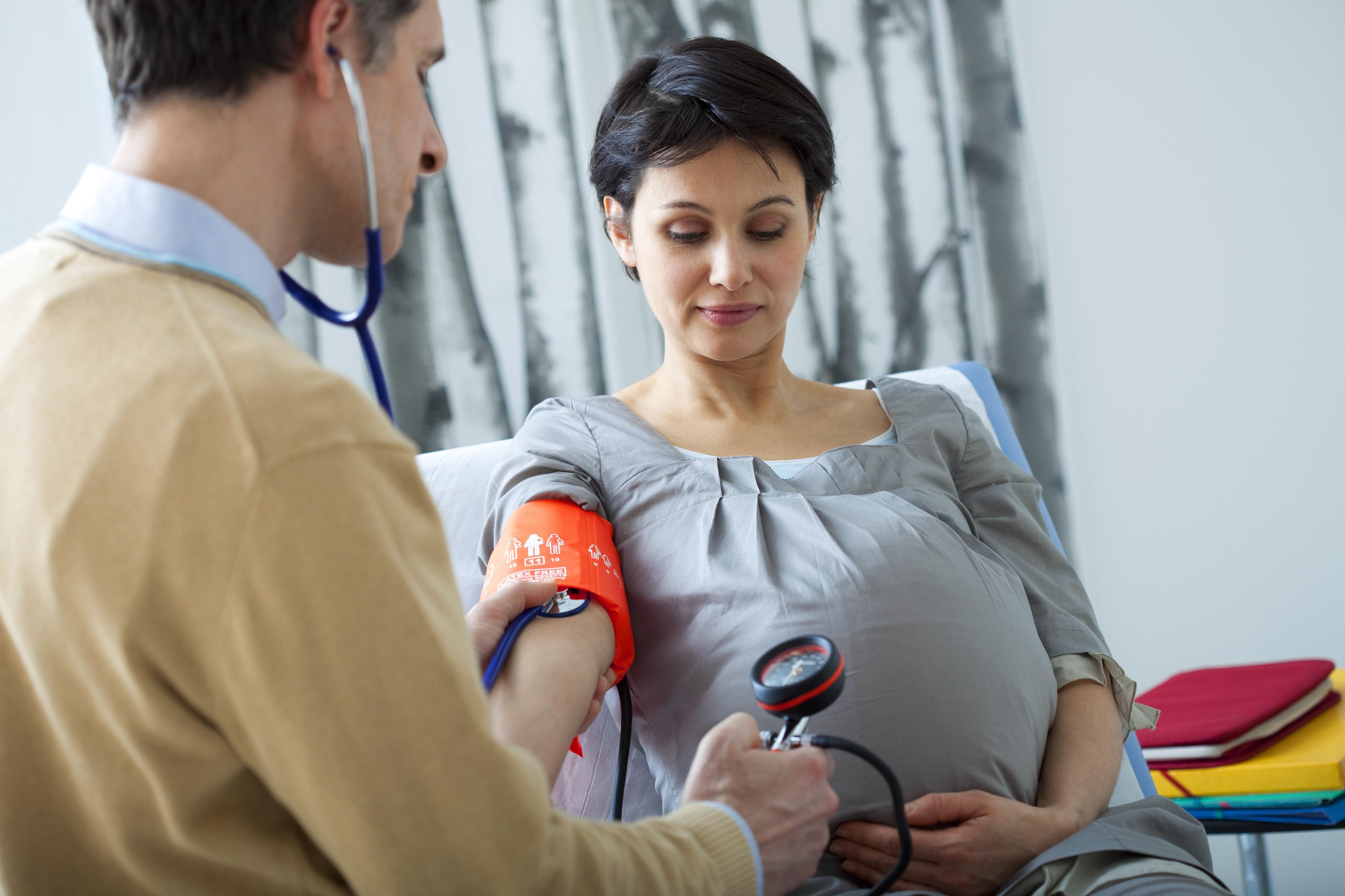 Presión arterial alta en el embarazo: MedlinePlus en español