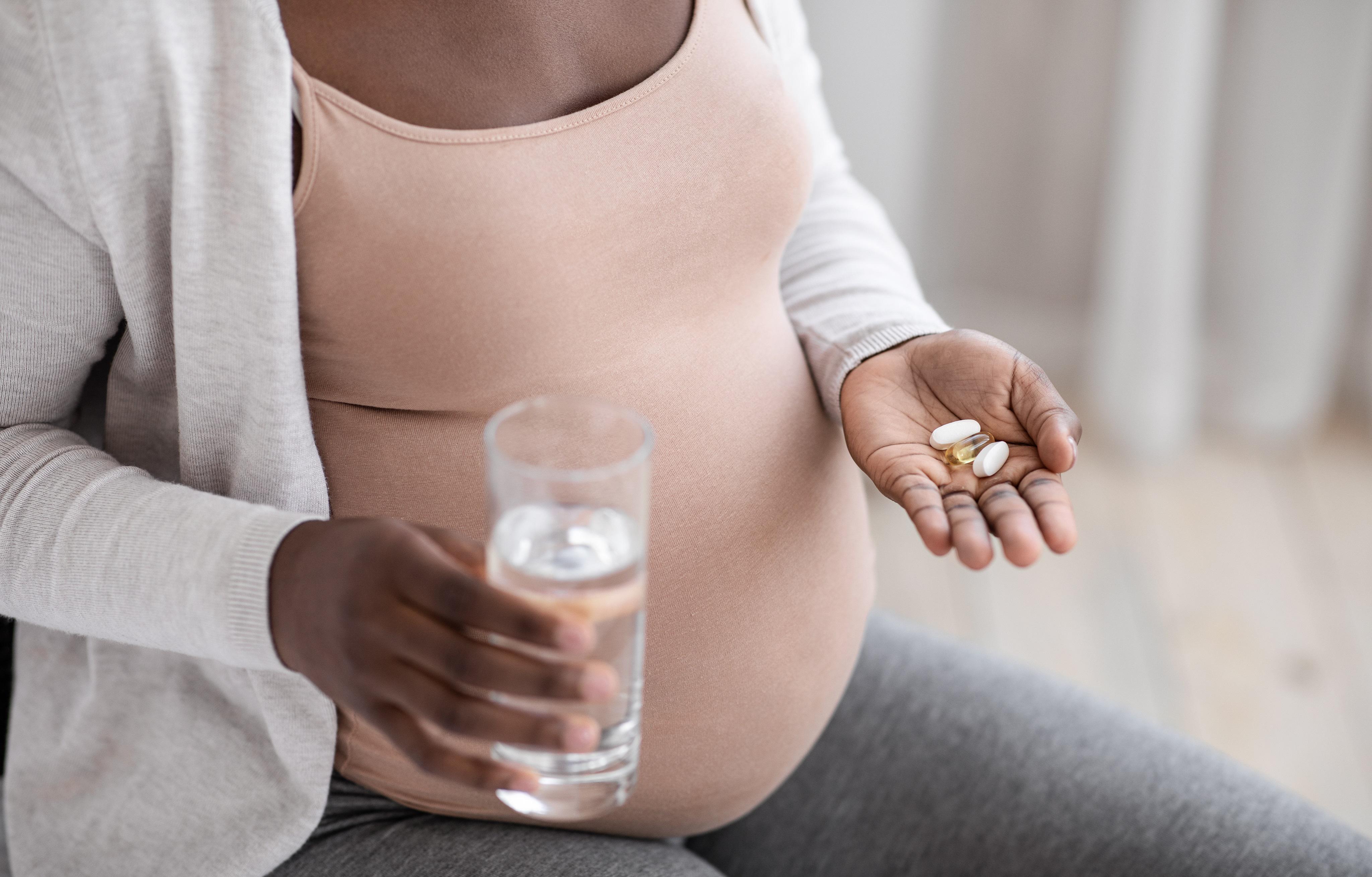 Tengo que tomar vitaminas durante el embarazo?