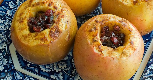 MedlinePlus: Baked Apple and Cranberries
