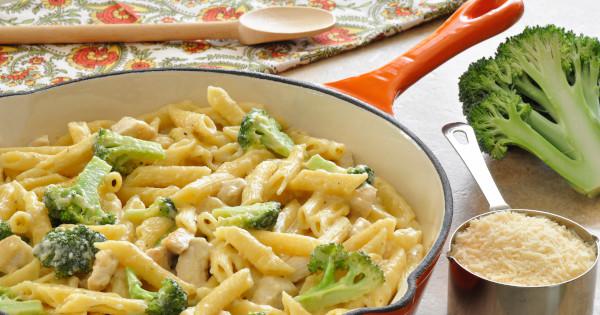MedlinePlus: One-Pan Chicken Alfredo